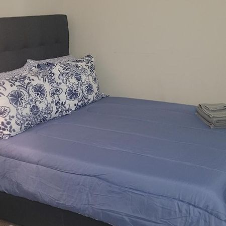 Central Pointe Pad 里弗代尔 外观 照片