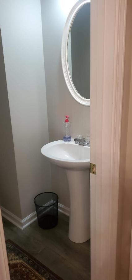 Central Pointe Pad 里弗代尔 外观 照片